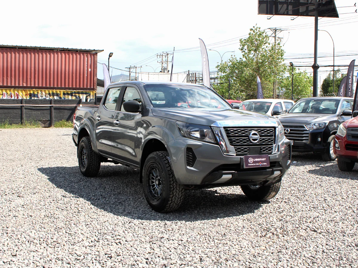 NISSAN Navara SE 4x2