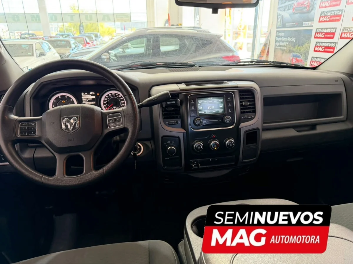 DODGE Ram 1500 5.7 2015 - Miniatura 9