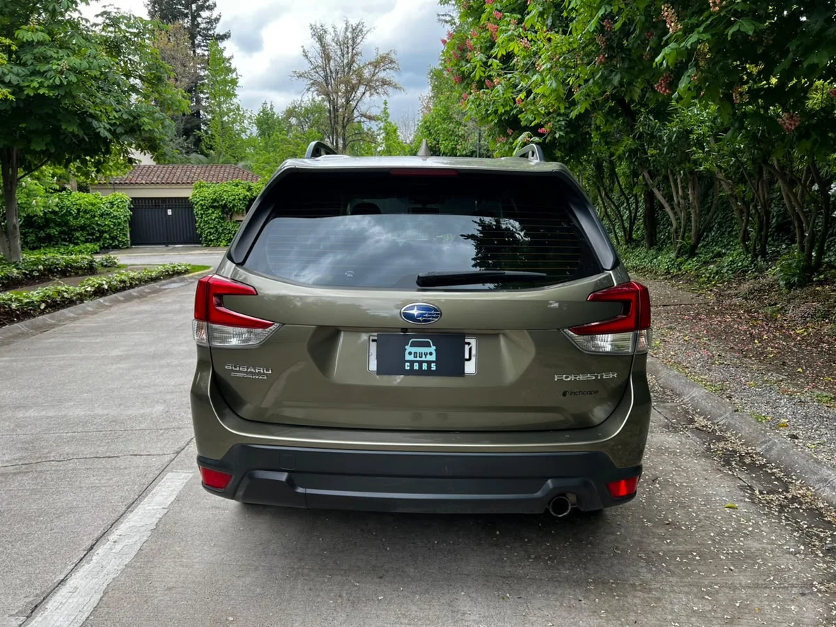 Subaru Forester XS 2.0i AWD AT año 2024 - Miniatura 6