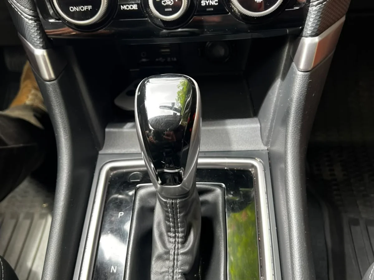 Subaru Forester XS 2.0i AWD AT año 2024 - Miniatura 18