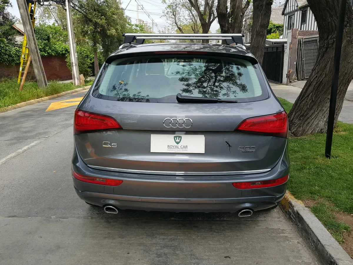 AUDI Q5 3.0 TFSI AT Quattro