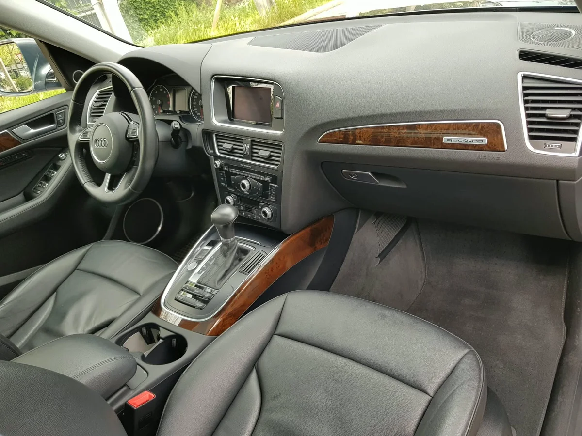 AUDI Q5 3.0 TFSI AT Quattro - Miniatura 9