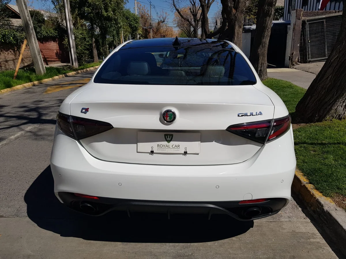 ALFA ROMEO Giulia Veloce Q4 280CV 2.0 AT