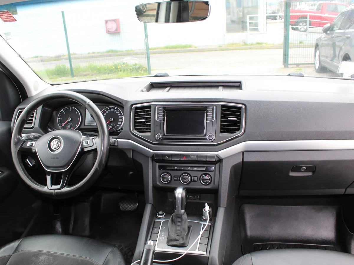 VOLKSWAGEN AMAROK HIGHLINE 2.0 TDI 2018 - Miniatura 8