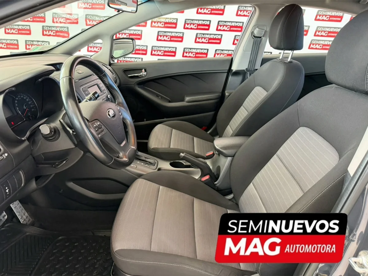 KIA Cerato SX 1.6 2016 - Miniatura 7