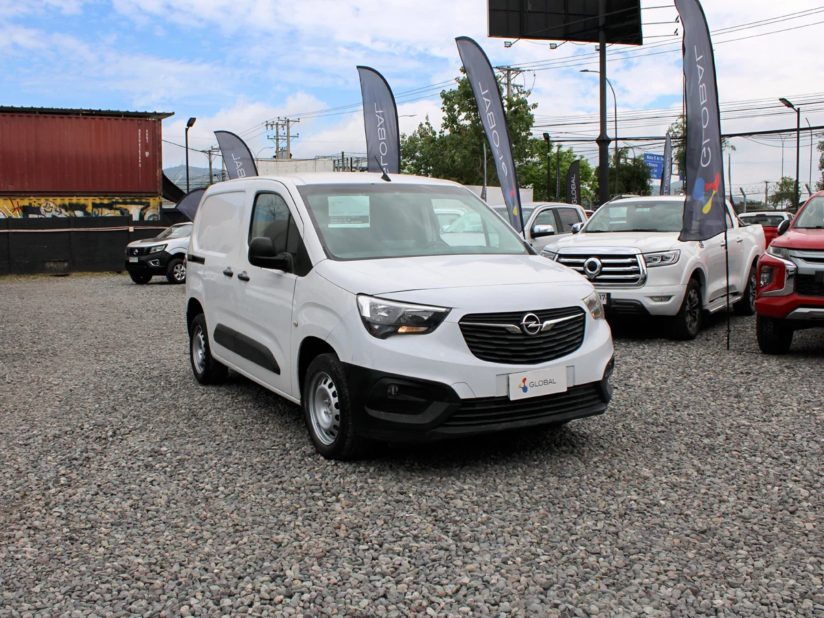 OPEL Combo 1.8 2023 miniatura 3