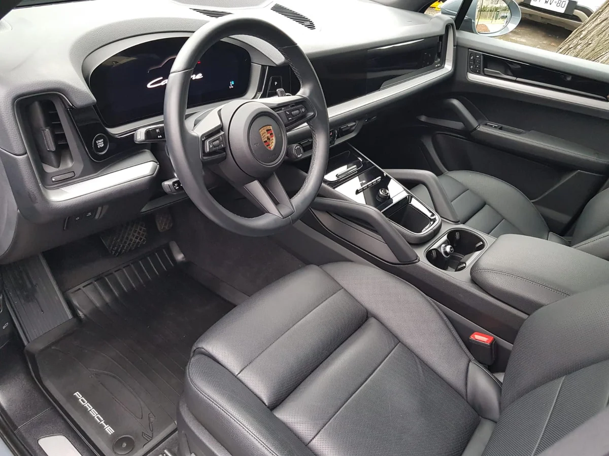PORSCHE Cayenne 3.0 AT V6 4x4 E3 II - Miniatura 8