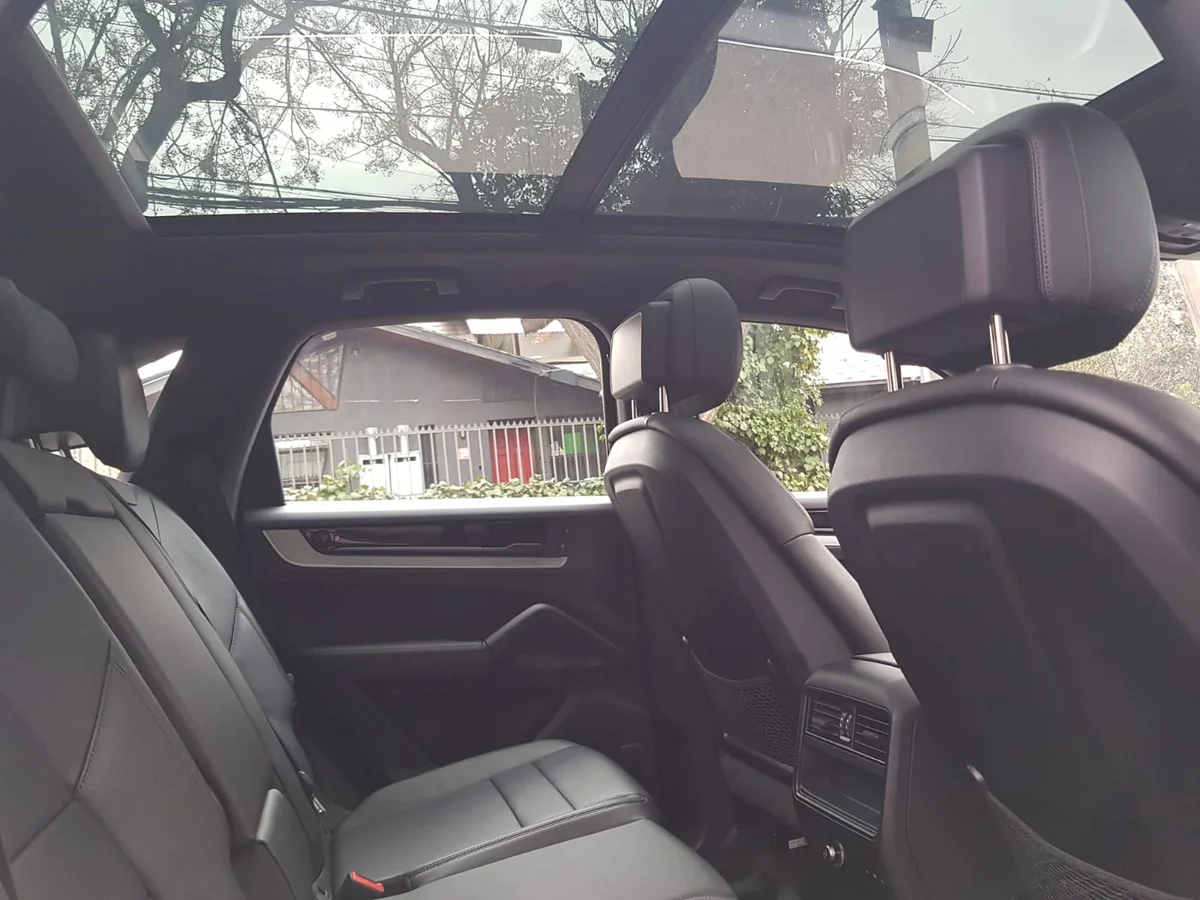 PORSCHE Cayenne 3.0 AT V6 4x4 E3 II - Miniatura 10