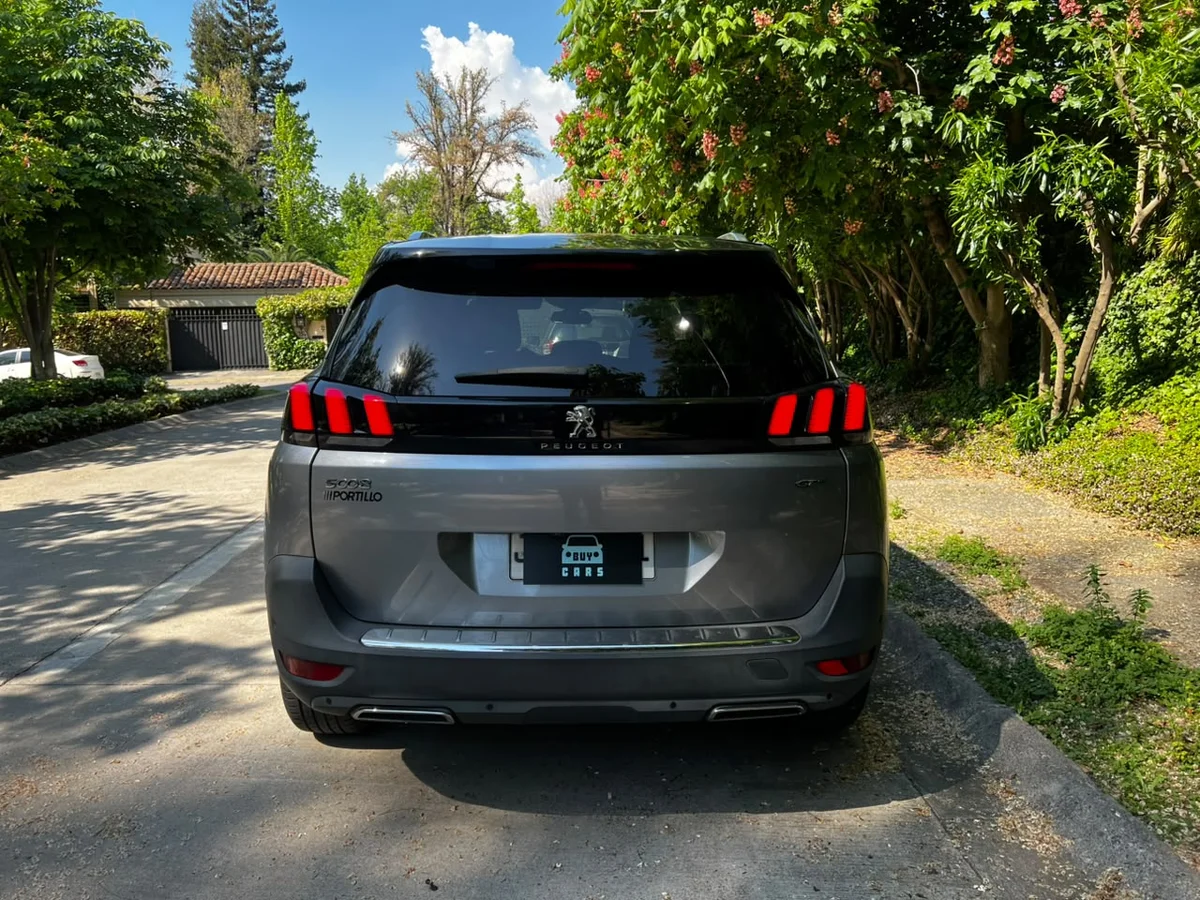 Peugeot 5008 Gt- Line 2.0L BlueHDI EAT8 4x2 7P año 2018 - Miniatura 7
