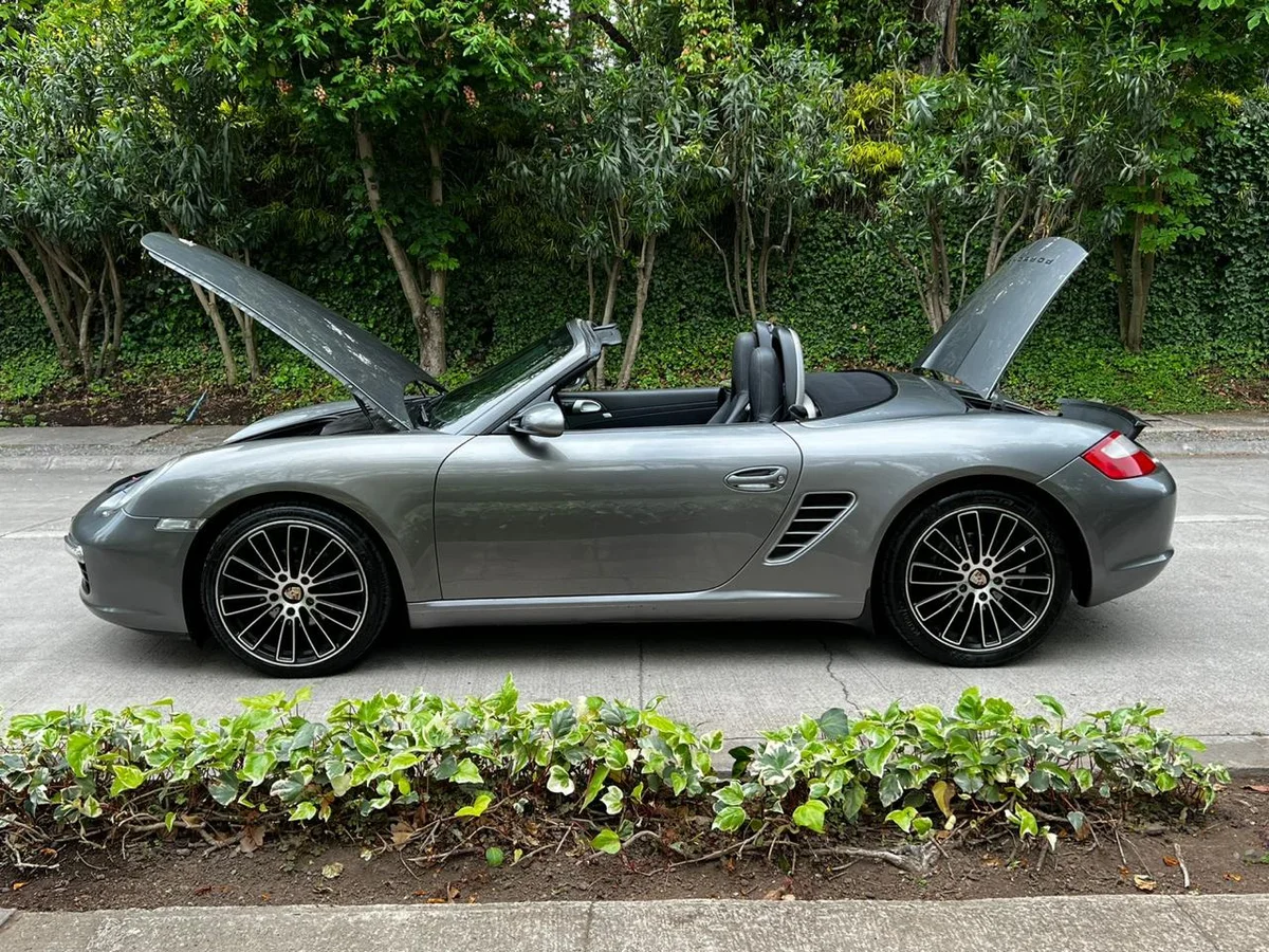 Porsche Boxster 2.7L MT5 240HP 2P año 2008 - Miniatura 3