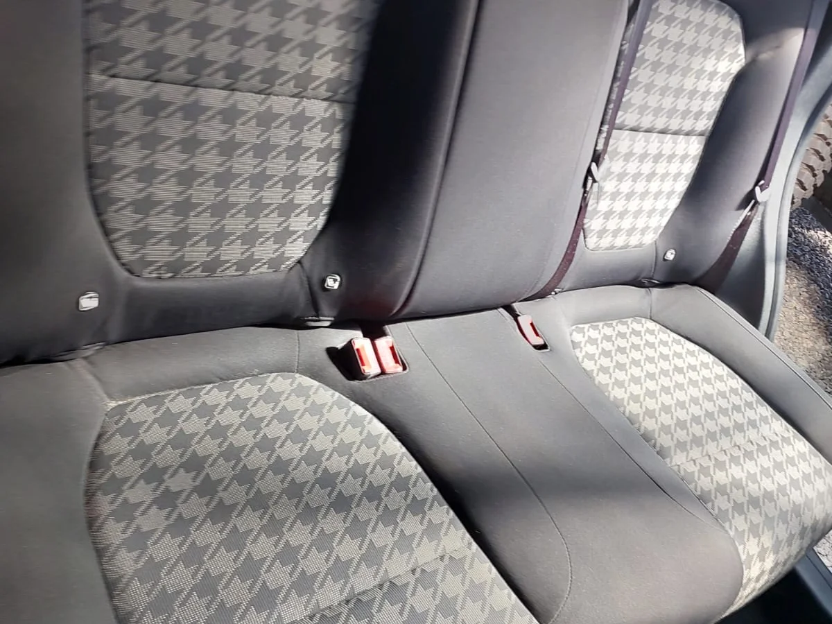 MG ZS 1.5L std 4x2 mt5 año 2025 - Miniatura 13
