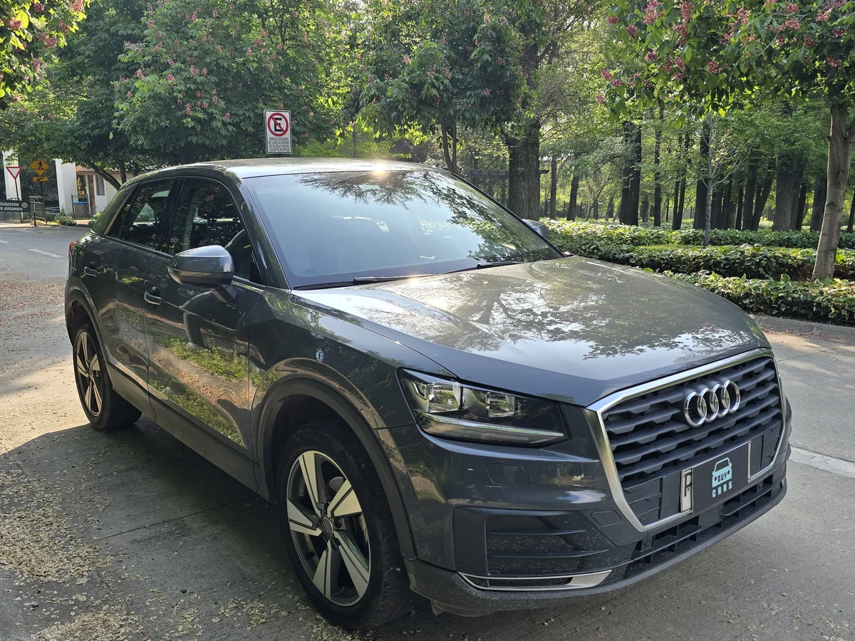 AUDI Q2 35 TFSI S TRONIC 2020 - Miniatura 3