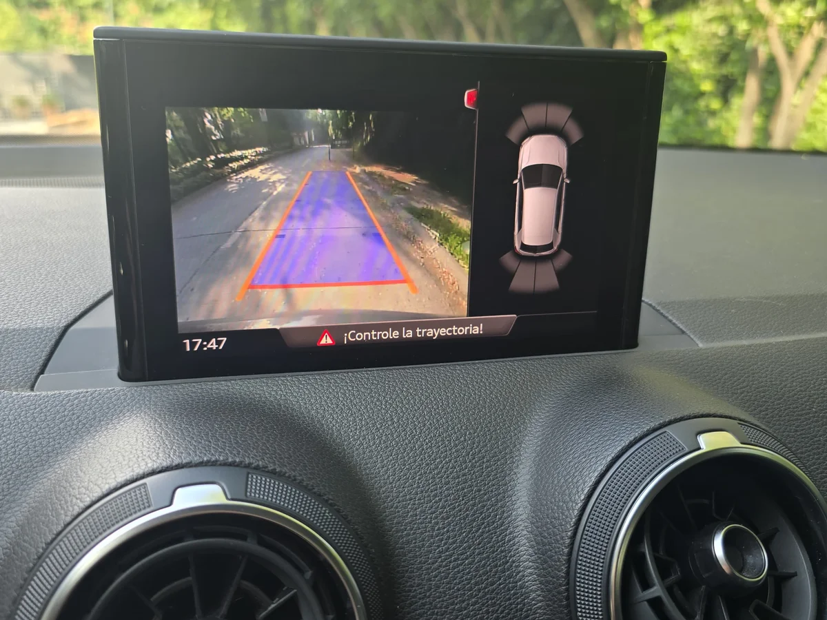 AUDI Q2 35 TFSI S TRONIC 2020 - Miniatura 6